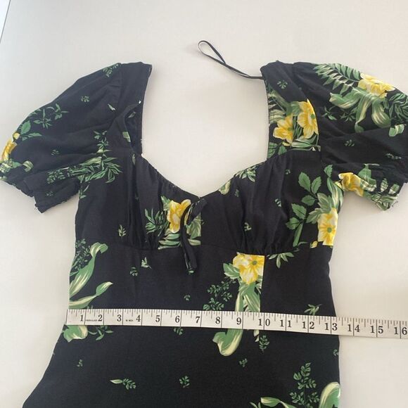 Urban Outfitters Cassia Black Floral Puff Sleeve Mini Dress Size Small - Picture 9 of 16